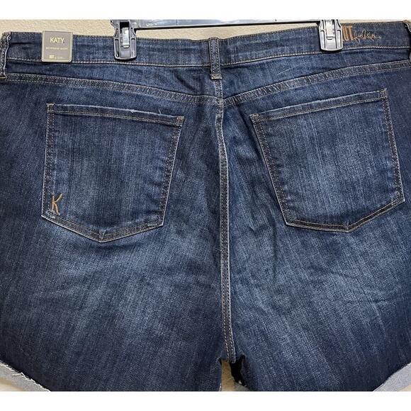 Kut from the Kloth Katy Boyfriend Denim Blue Shorts Plus Size 20W 6.5" new - Picture 12 of 12